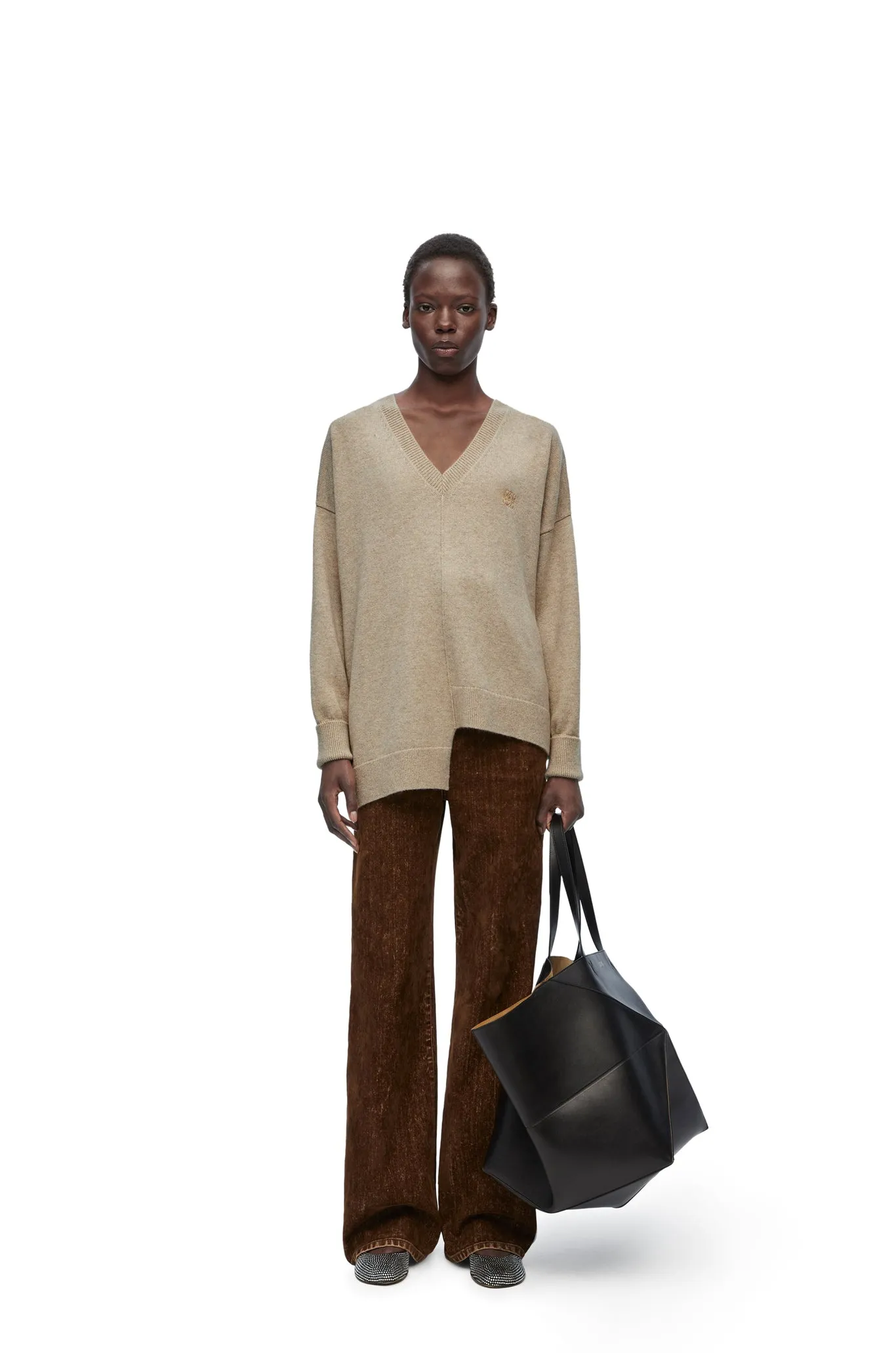 Asymmetric sweater in cashmere