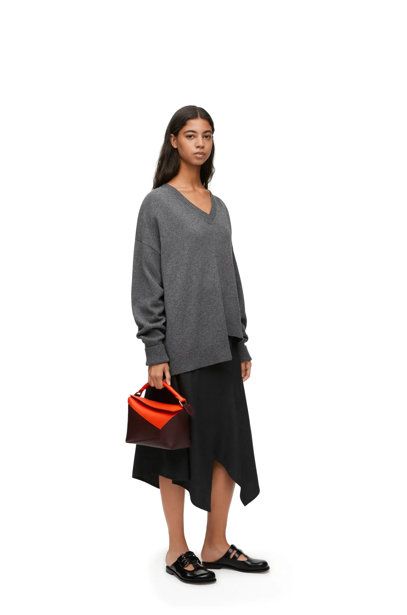 Asymmetric sweater in cashmere