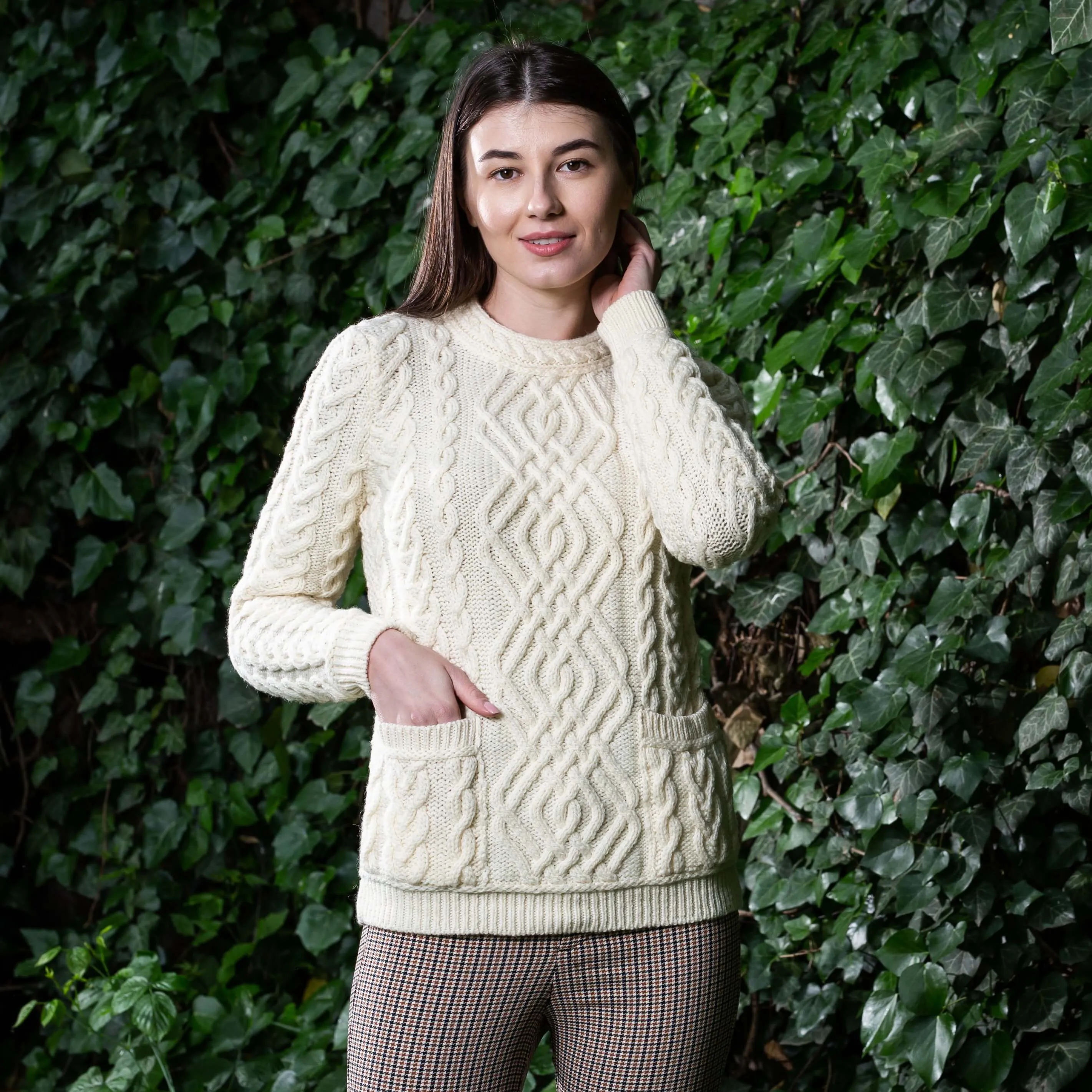 Women Crew Neck Irish Aran Sweater with Pockets